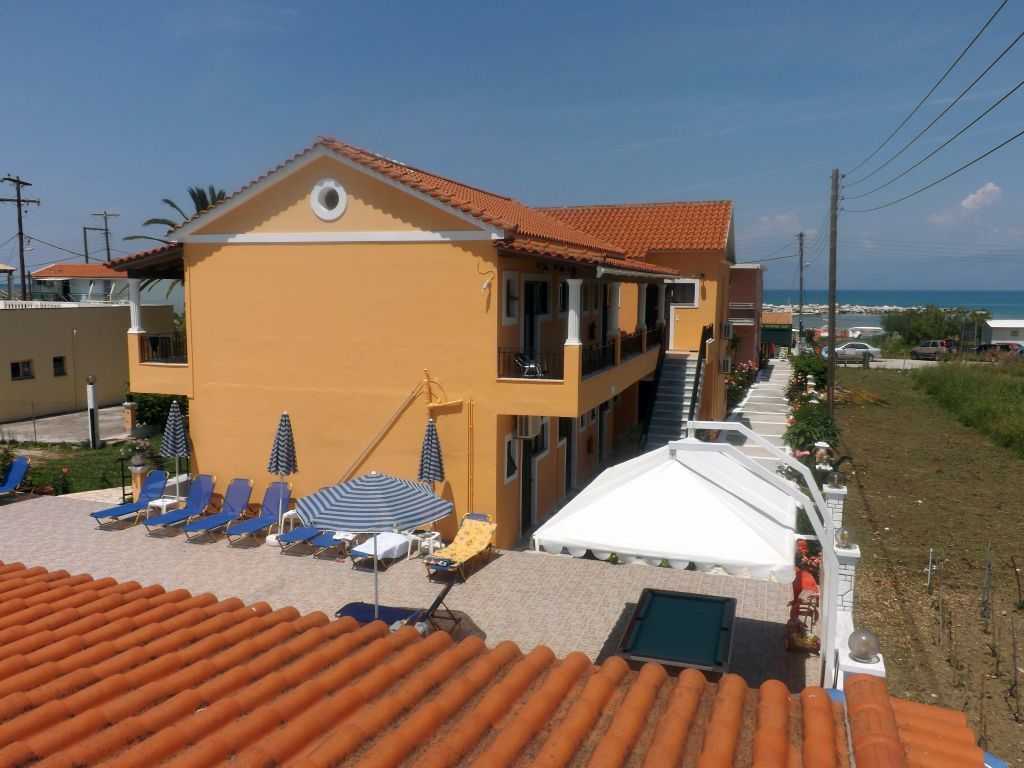 Makis Studios And Apartments Roda (Corfu) Exterior foto